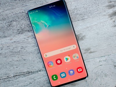 Про смартфон Samsung Galaxy S10: что в поколении твоём?