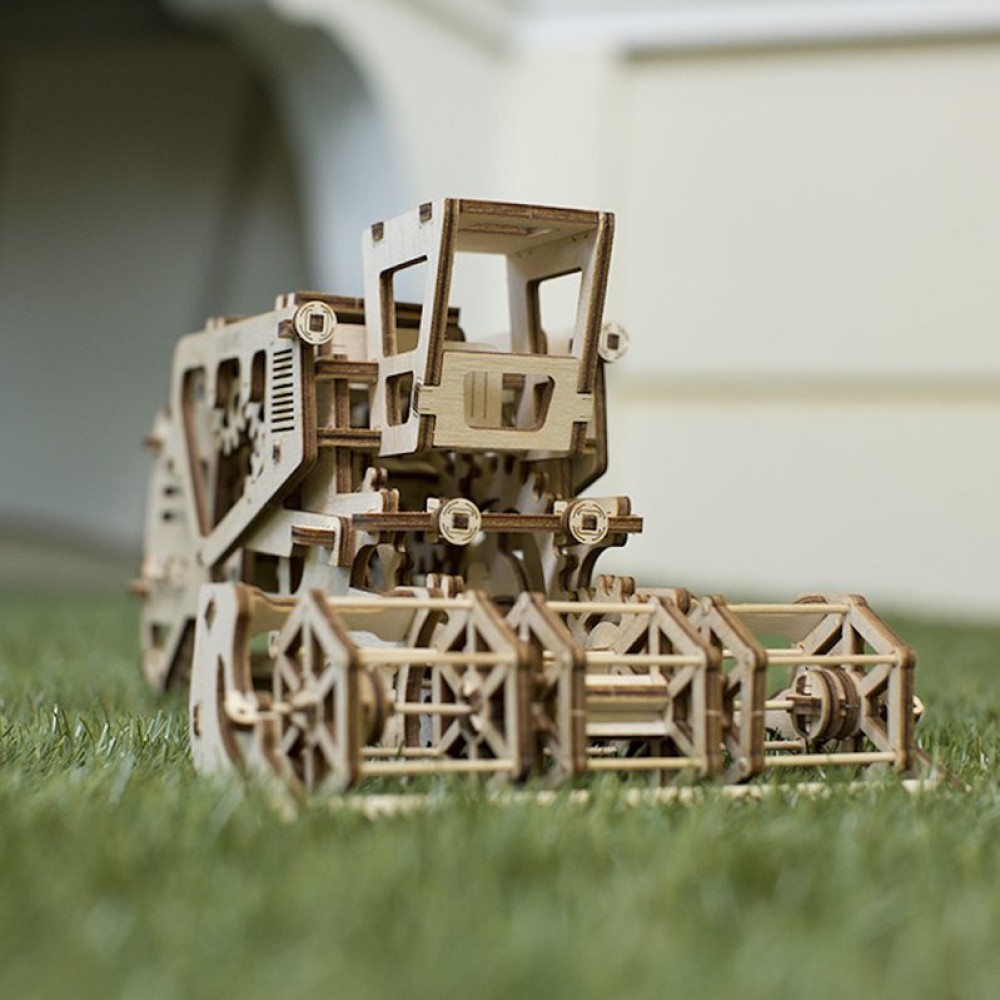 Механический 3D-пазл UGEARS Комбайн