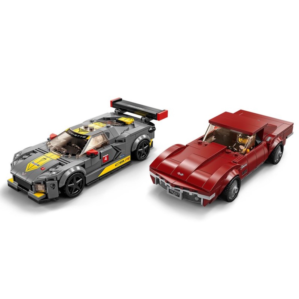 Конструктор LEGO Скоростные гонки Chevrolet Corvette 76903
