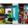 Конструктор LEGO City Современный дом для семьи (60291)