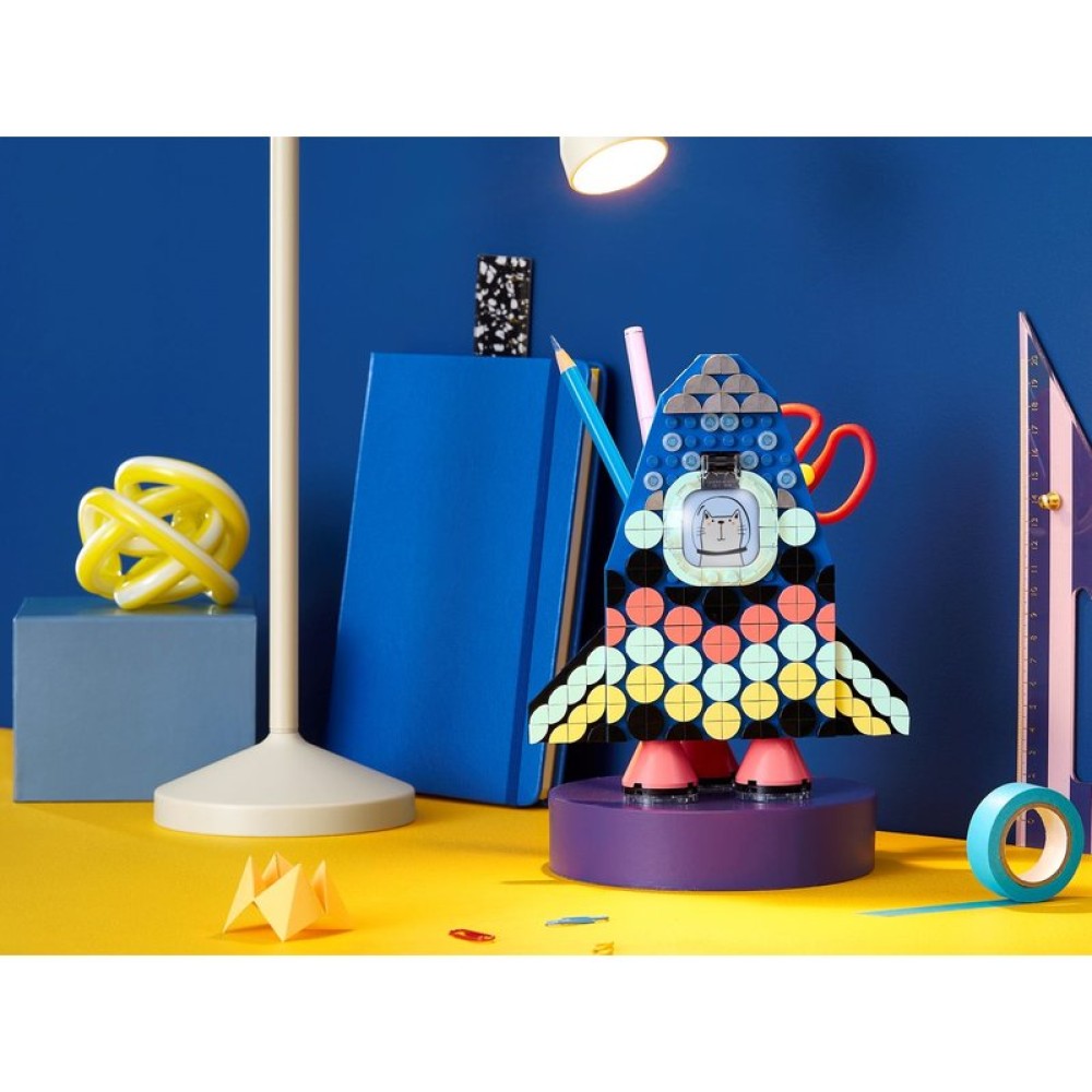 Конструктор LEGO DOTS Подставка для карандашей 41936