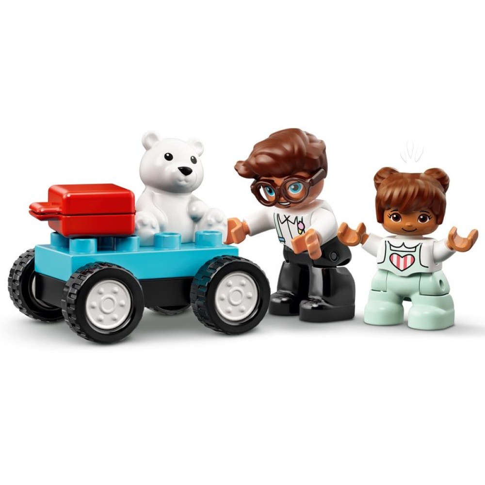 Конструктор LEGO DUPLO Самолет и аэропорт 10961