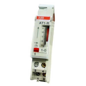 Реле таймер добовий ABB AT1-R (2CSM204215R0601)